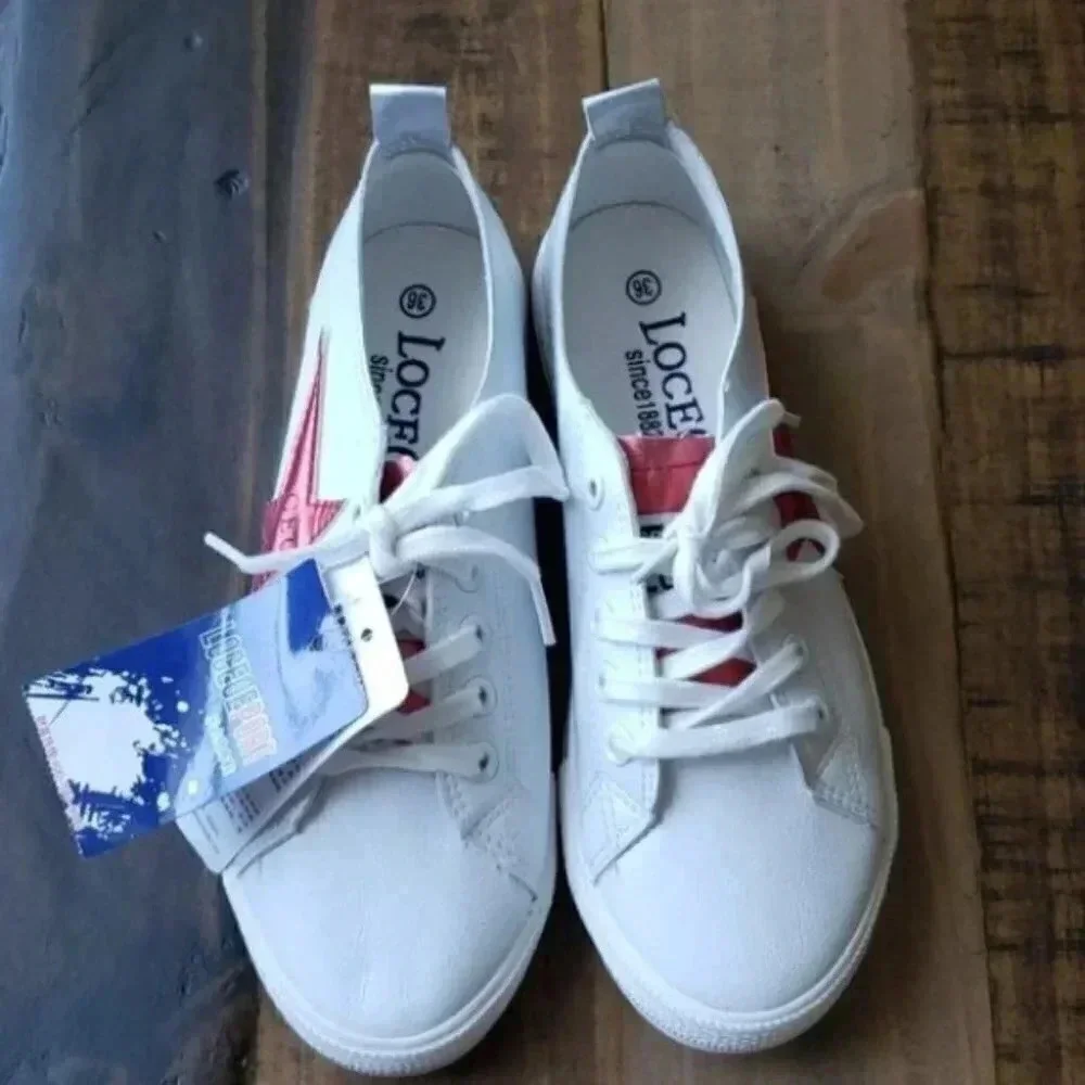 NWT Loceo Low Top Star Fashion Leather Sne…